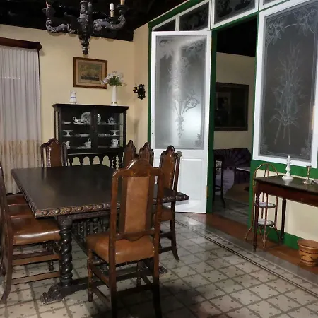 San Antonio Vila *